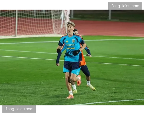 三中卫体系成双刃剑 皇马防守漏洞暴露阵容结构性失衡 三中卫体系成双刃剑 皇马防守漏洞暴露阵容结构性失衡